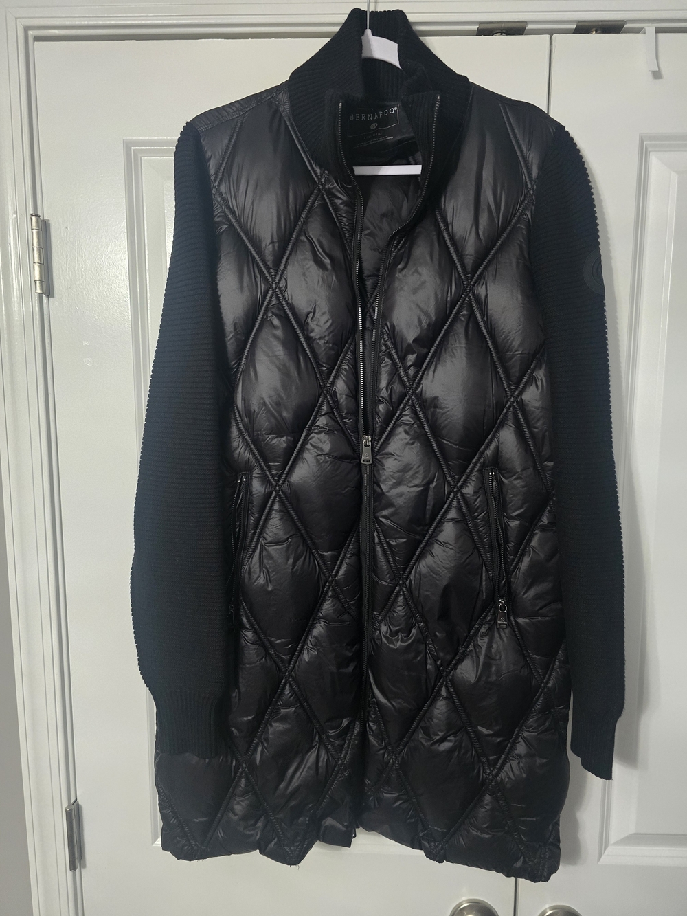 Bernardo Women’s Quilted Black Hybrid Sweater Jacket